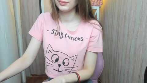 miiawong @ myfreecams on 20230907
