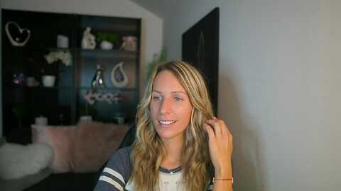 nikki__sexx__ @ myfreecams on 20230907