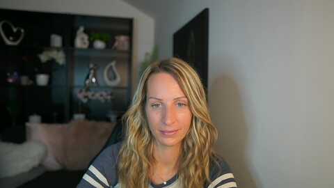 nikki__sexx__ @ myfreecams on 20230907