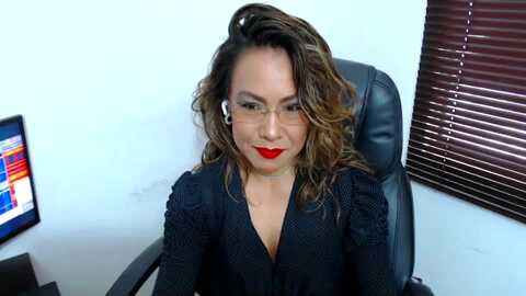 office_secret @ myfreecams on 20230907