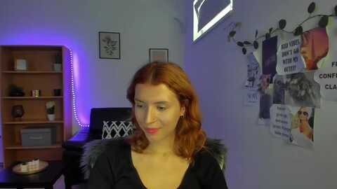 sarajaay18 @ myfreecams on 20230907