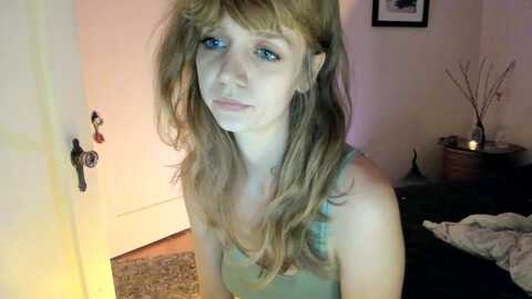 bdaymuffin @ myfreecams on 20230908