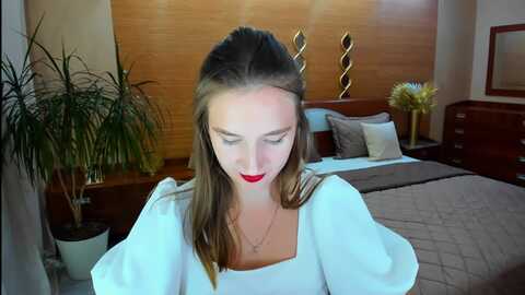 wittybunnyy @ myfreecams on 20230908