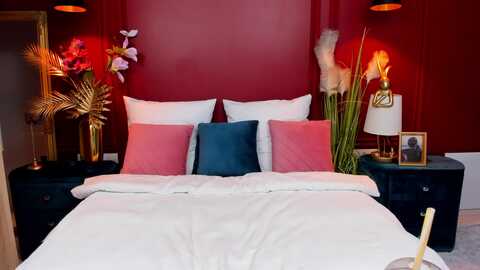 aprilwong @ myfreecams on 20230909