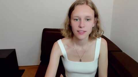 iamhotty_girl @ myfreecams on 20230909