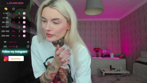 jennyquenn @ myfreecams on 20230909