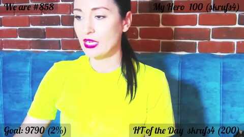 quinniesmile @ myfreecams on 20230909