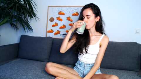 coffeeplease @ myfreecams on 20230910