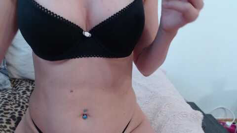 cynthiarae @ myfreecams on 20230910