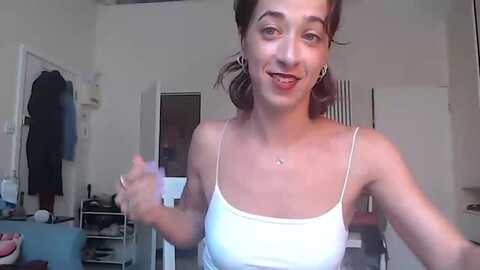klaradelgado @ myfreecams on 20230910
