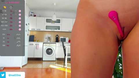 nad33n @ myfreecams on 20230910