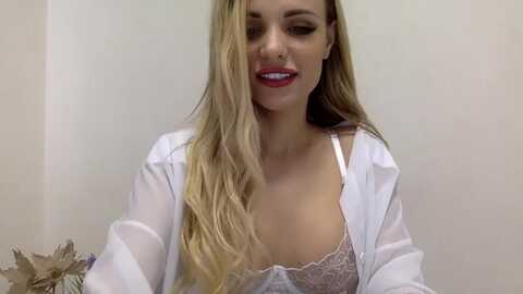 estie_kay @ myfreecams on 20230911