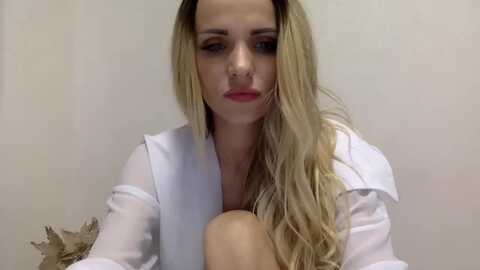 estie_kay @ myfreecams on 20230911