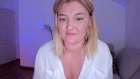 fire_ice_emma @ myfreecams on 20230911