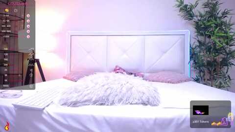 allyhayes_ @ myfreecams on 20230912