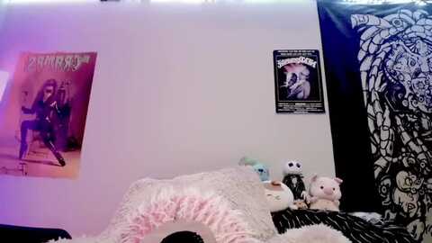 bloodangel_ @ myfreecams on 20230912