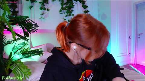 crazywine @ myfreecams on 20230912