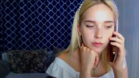 evarockstar @ myfreecams on 20230912