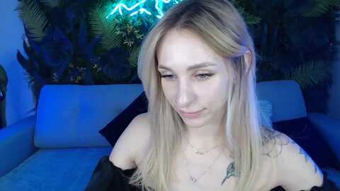 horny_blond @ myfreecams on 20230912