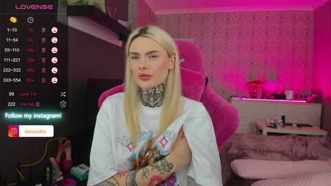 jennyquenn @ myfreecams on 20230912