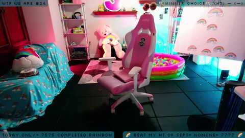 jesswhitmore @ myfreecams on 20230912