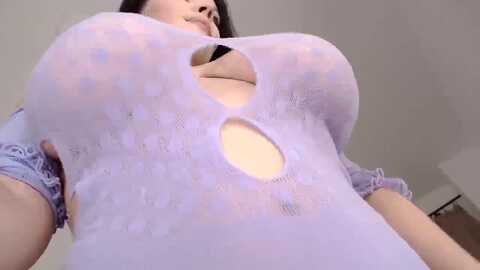 lanaivans @ myfreecams on 20230912