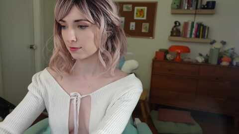 lil_blueberry @ myfreecams on 20230912