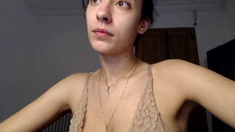 lolaspie @ myfreecams on 20230912