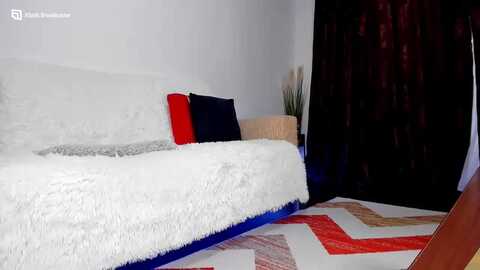 loralory_ @ myfreecams on 20230912