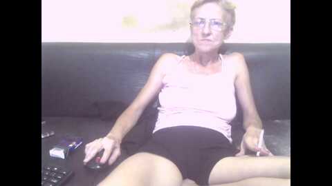 sexygeny @ myfreecams on 20230912