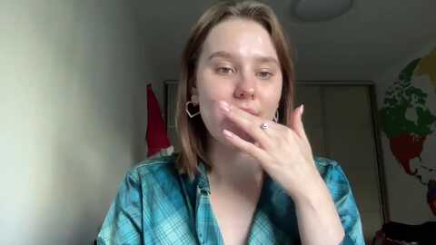 tifanytatum @ myfreecams on 20230912