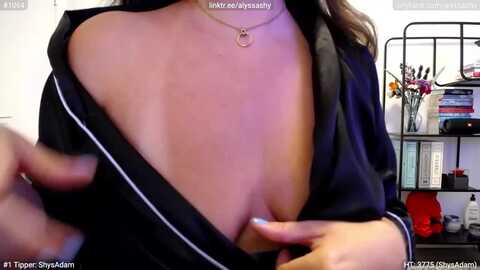 alyssashy @ myfreecams on 20230913