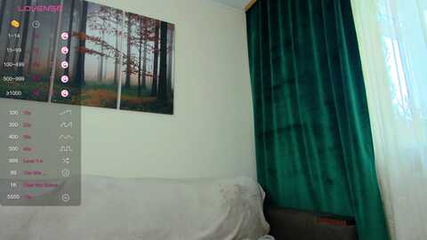 deeahot99 @ myfreecams on 20230913