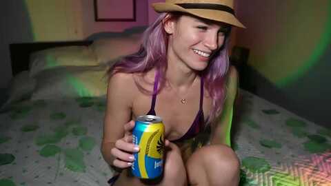 gia_hill @ myfreecams on 20230913