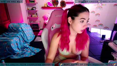 jesswhitmore @ myfreecams on 20230913