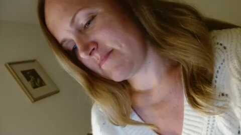 justlily @ myfreecams on 20230913