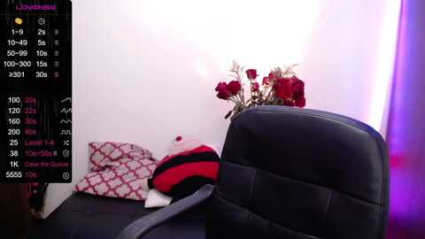 lia_smith @ myfreecams on 20230913