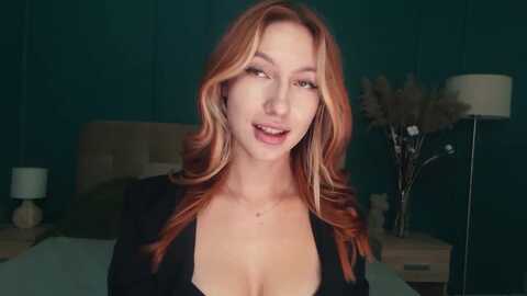 lovelygin @ myfreecams on 20230913