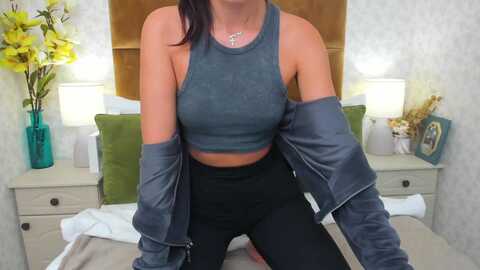 luckysandra @ myfreecams on 20230913