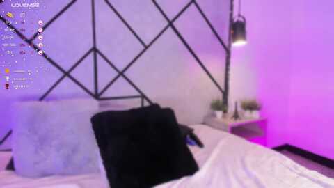 maramartinez @ myfreecams on 20230913