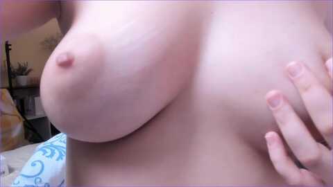 milly_saint @ myfreecams on 20230913