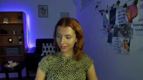 sarajaay18 @ myfreecams on 20230913