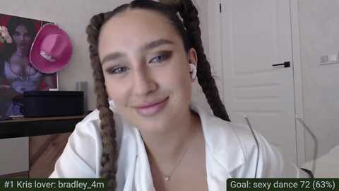 tama_gotchi @ myfreecams on 20230913