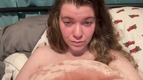 trixiegirl3 @ myfreecams on 20230913