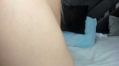 violeta_aroca @ myfreecams on 20230913