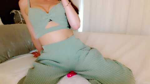 belle_cachet @ myfreecams on 20230914