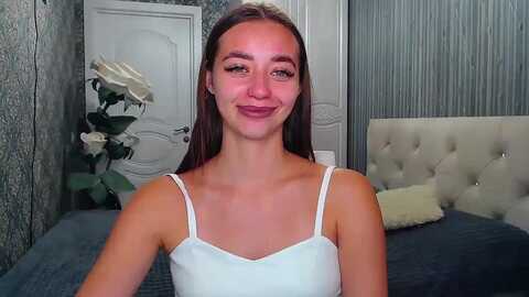 emeraldlilyyy @ myfreecams on 20230914