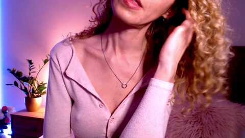 enchanti @ myfreecams on 20230914