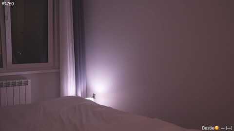 https_sophie @ myfreecams on 20230914