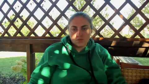 klassy_holls @ myfreecams on 20230914